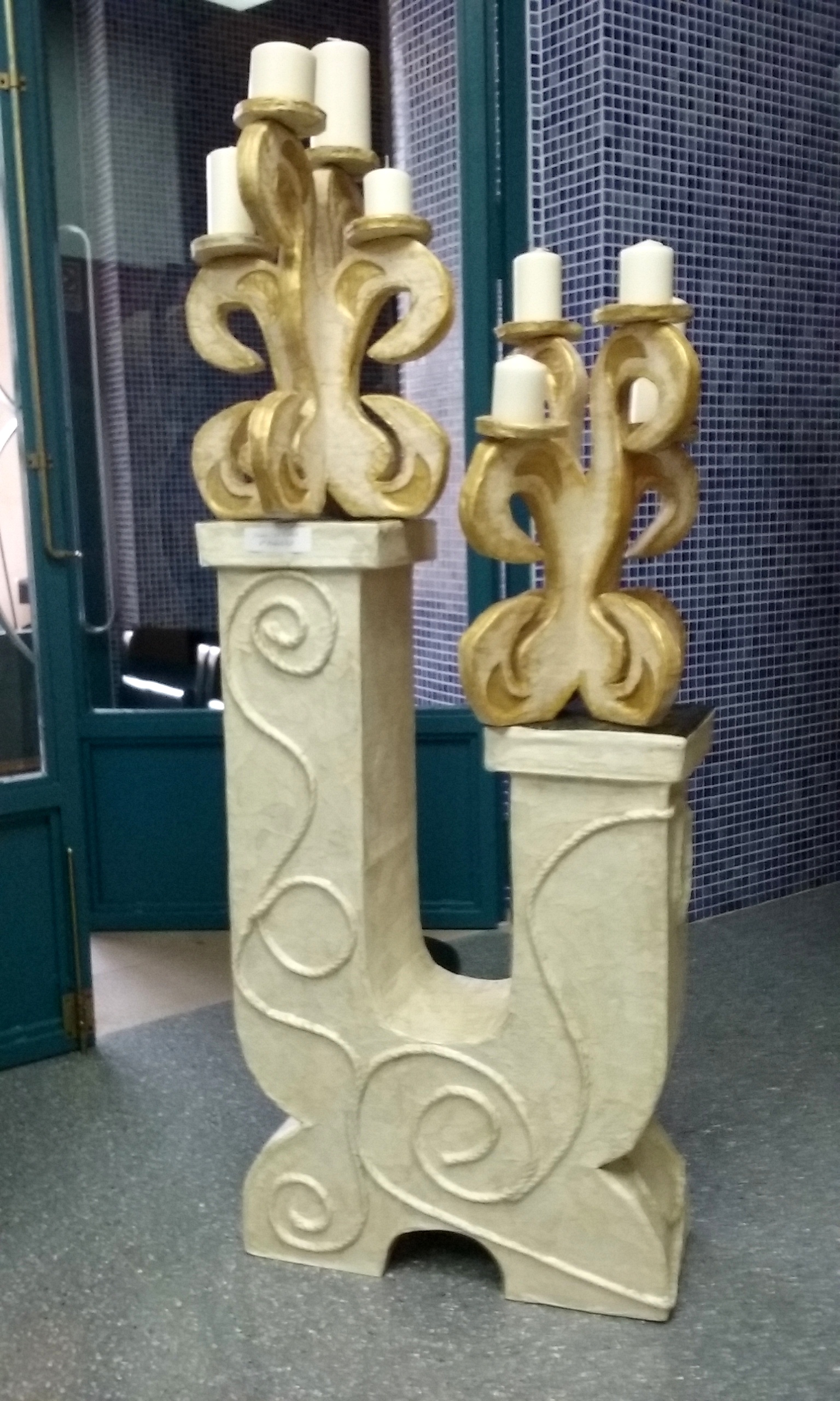 Josefina Ventura guanya el II Concurs d’Artesania en Cartró Reciclat