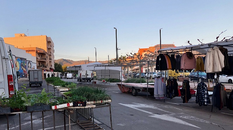 Betxí torna a obrir el mercat del dimecres al Frontó Municipal