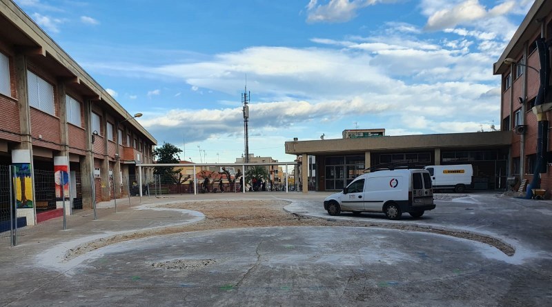 Betxí inicia la construcció d’un pati coeducatiu del Col·legi Cervantes Dualde