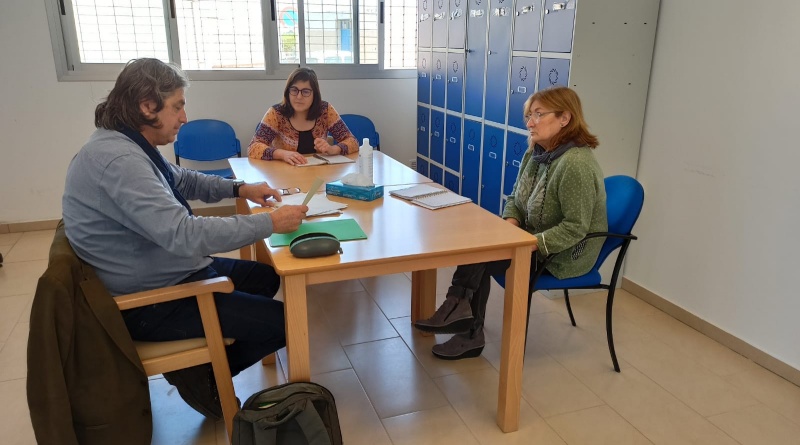 Serveis socials es reuneix amb la Direcció Territorial per adaptar-se a la nova llei