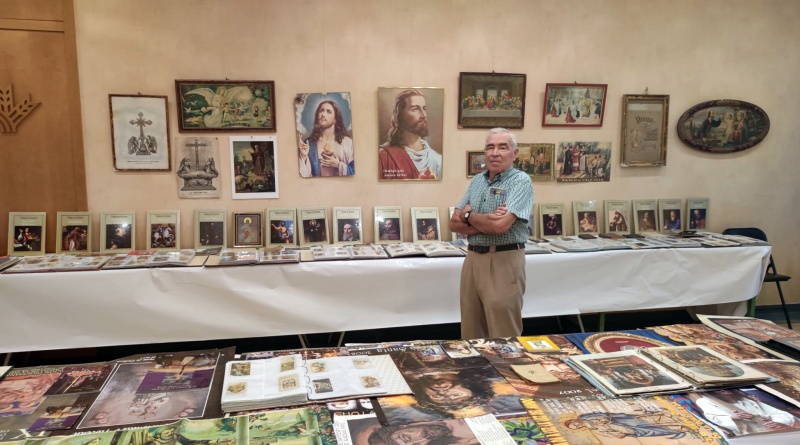 Manolo Peirats, primer alcalde de la democràcia, exposa la seua col·lecció cultural i religiosa