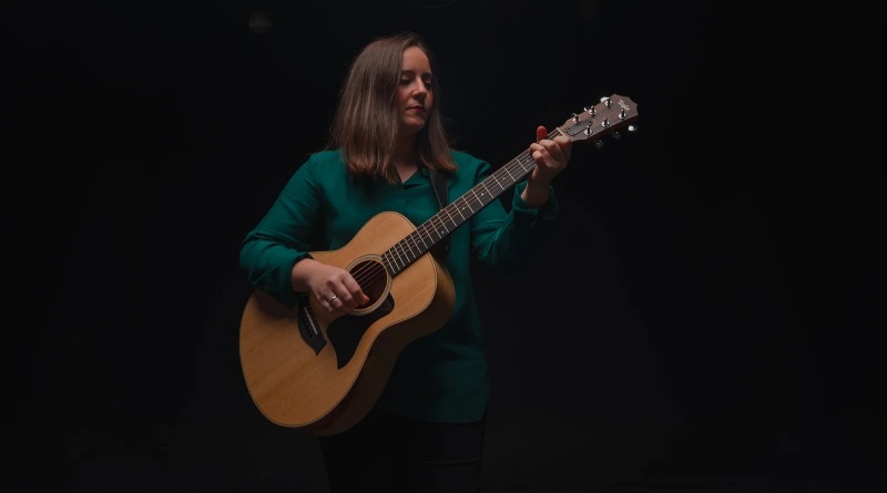 Betxí acull el Premi Clara Campoamor 2026 amb música en directe de Maria Faubel