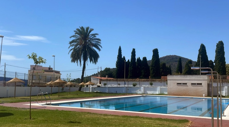 La piscina municipal de Betxí obri una nova temporada amb cursos aquàtics i servei de cafeteria